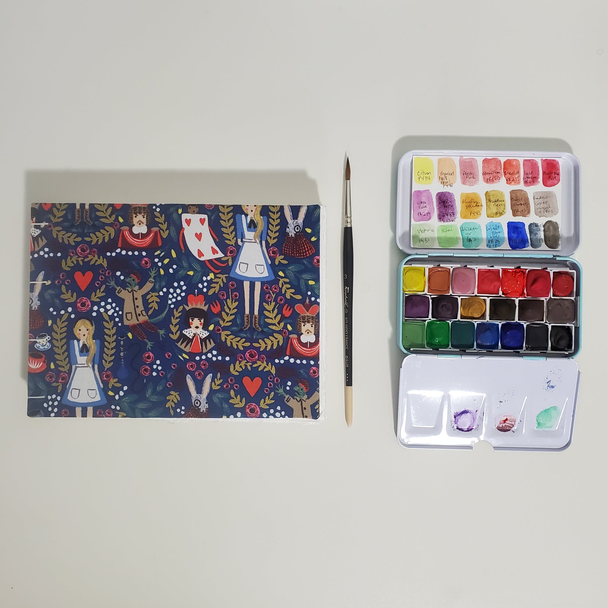 Standard Watercolor Sketchbook | 100% Cotton Paper | Wonderland in Navy
