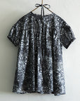 Beau Yin Yang II - Birds' Eye in Black | Sateen