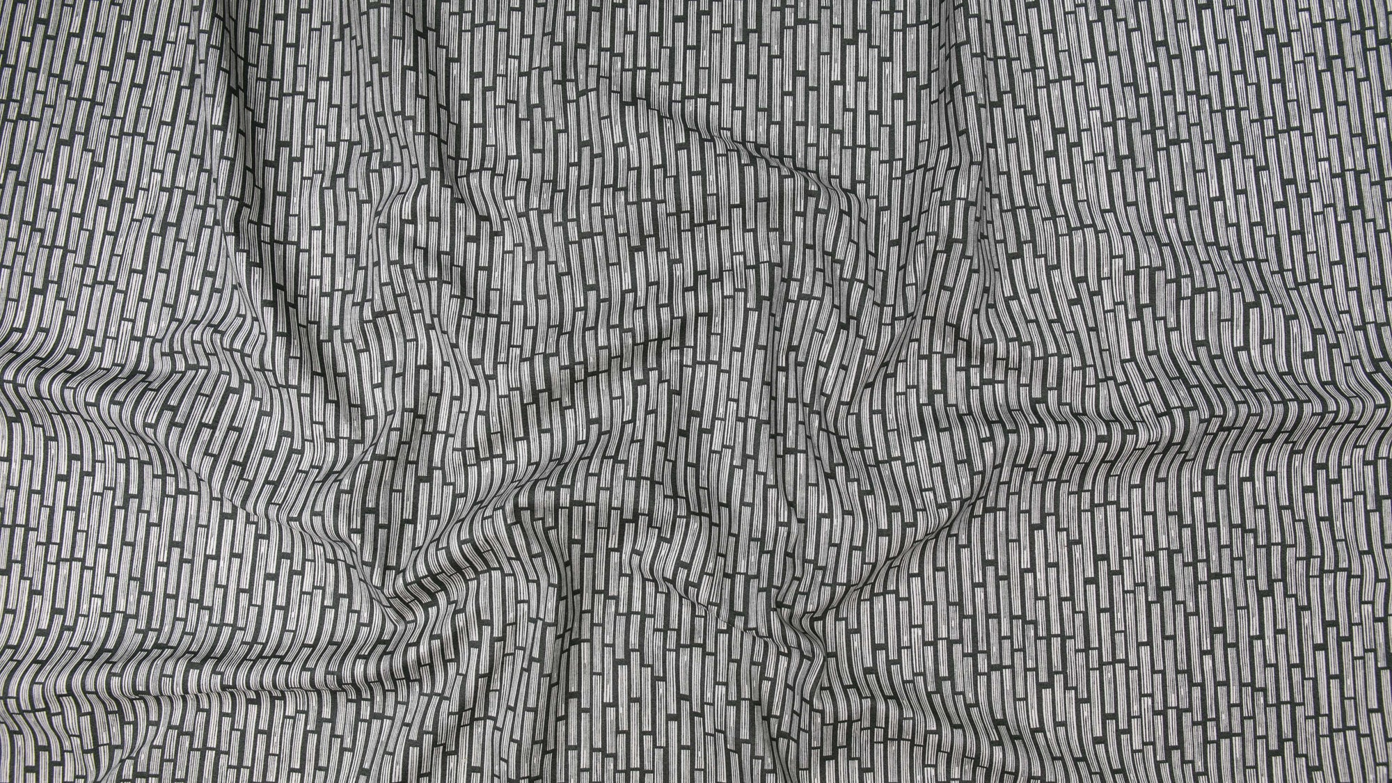 In the Woods - Wood Grain in Spruce | Unbleached Cotton