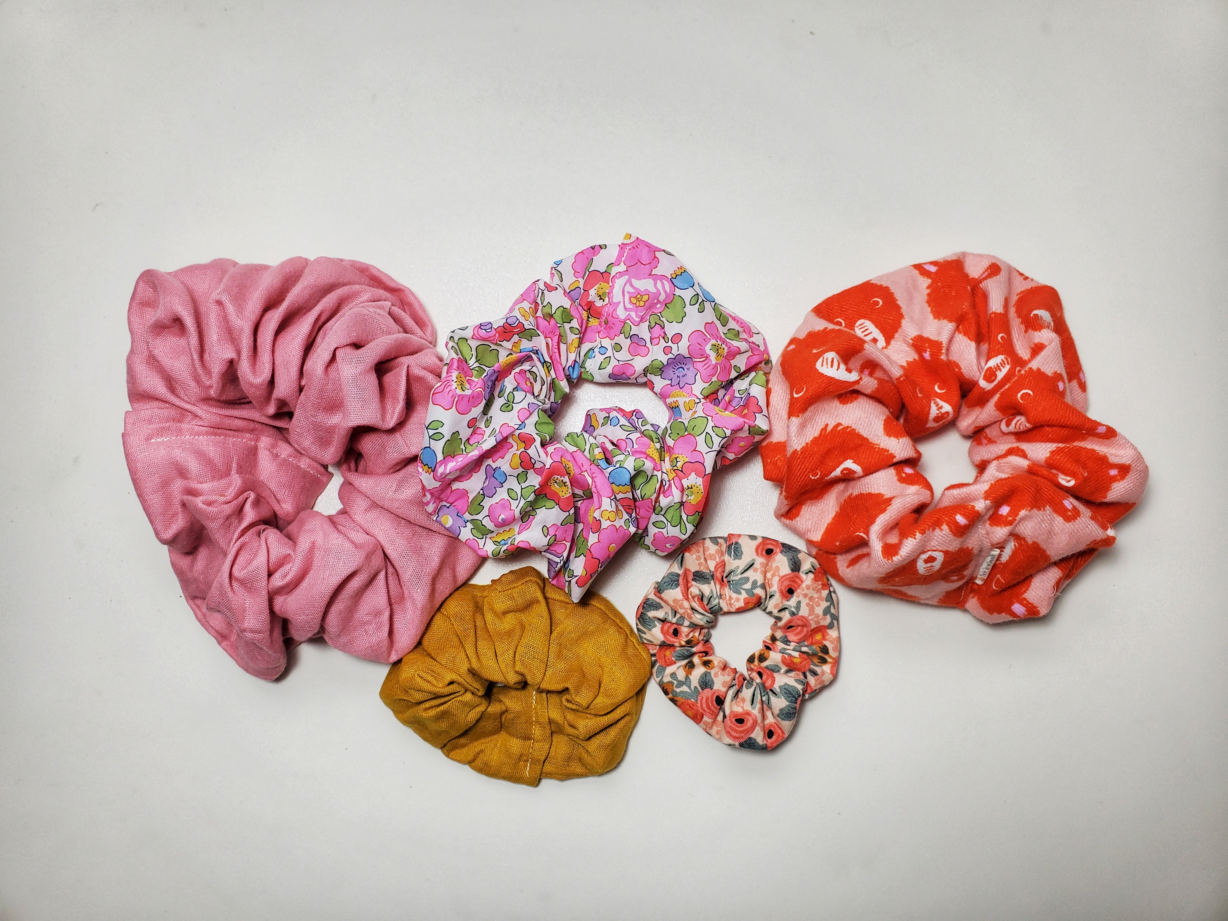How to Make Scrunchies - No Pattern Needed