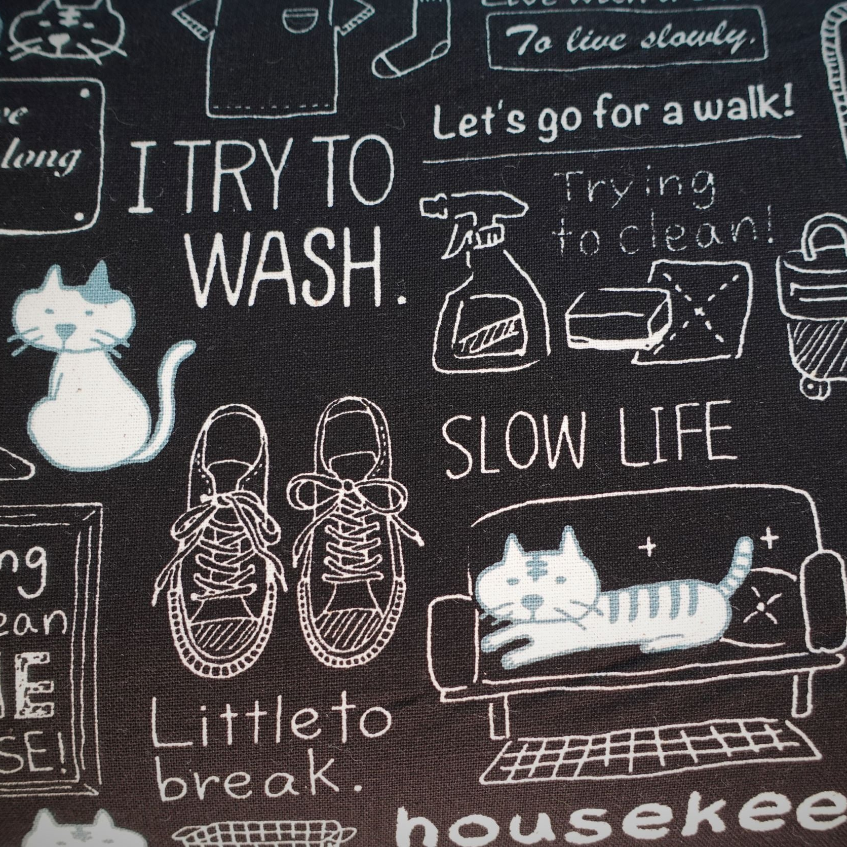 Housekeeping Cat in Black | Canvas