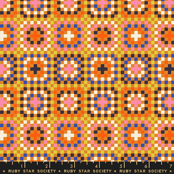 Meadow Star - Granny Square in Caramel | Quilting Cotton