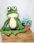 Crochet Plush Toy - Bewildered Frog