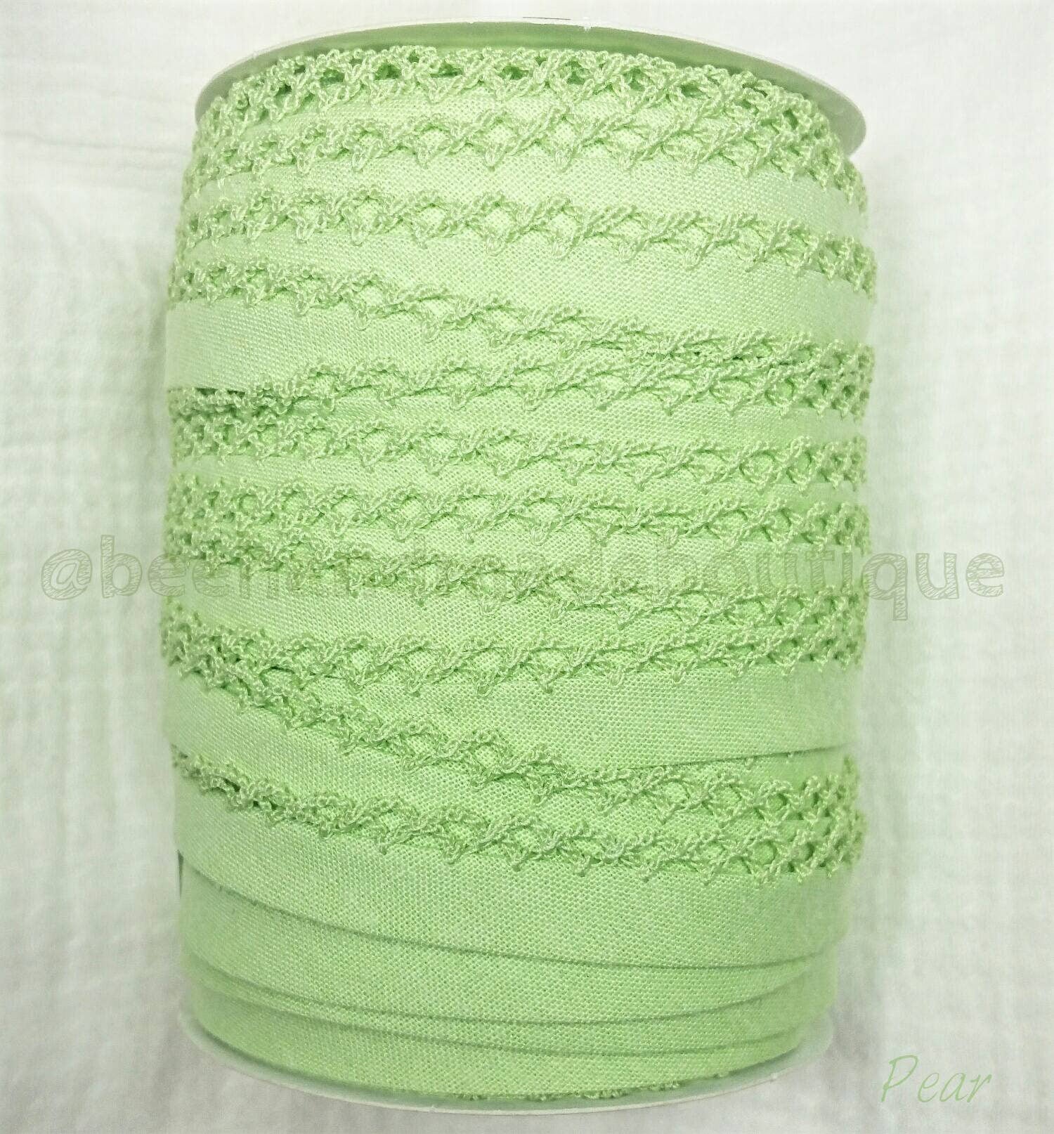 Green Crochet Edge Bias Tape, Double Fold Bias Tape, Picot Edge, Quilt Binding, PEAR GREEN Crochet Bias Tape, By the Yard, Green Lace Bindin